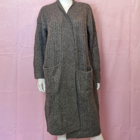 Old Navy Gray Open Front Longline Cardigan with Pockets size Medium - Picture 1 of 7